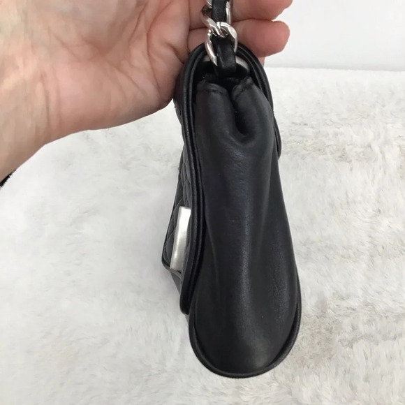 Talbots Quilted Leather Classic Clutch Shoulder Bag Silver Chain Hardware - Picture 6 of 14